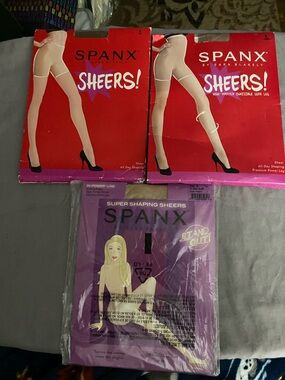NEW 3 Pairs SPANX Sheers Hosiery Trio - Nude Tone Cocoa  in the Buff size D /C